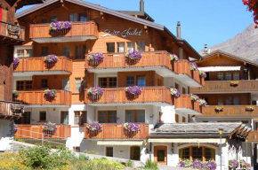 Apartment Swiss Chalet Saas-Fee